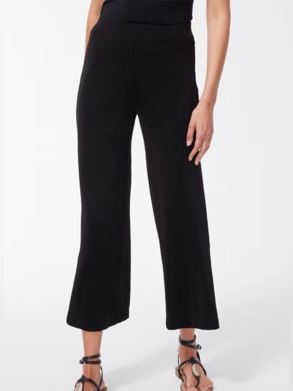 Chicos Travelers Side Slit Ankle Cropped Pull On Pant